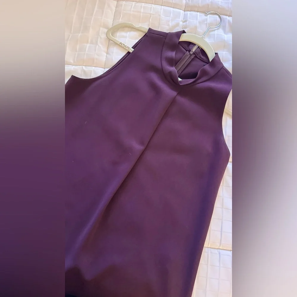 THEORY Talniza Admiral Crepe Plum Purple Sleeveless Blouse Minimalist Top - Picture 9 of 12